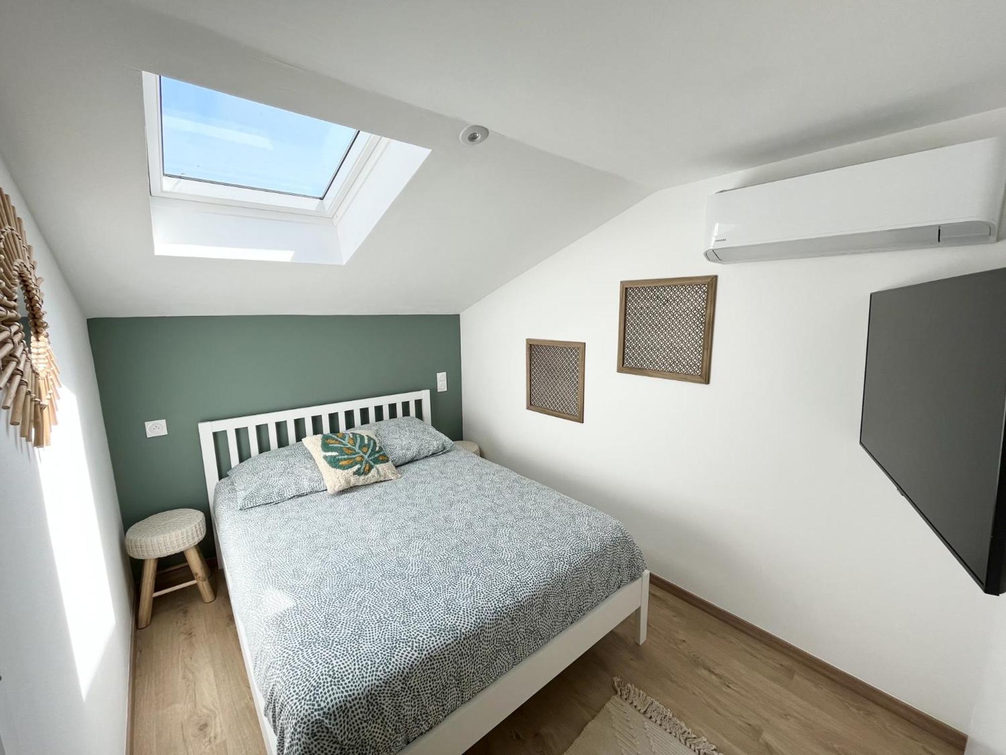 Duplex Centre Ville - 50M De La Plage - Clim - Garage - Netflix เลอ โกร-ดู-รัว ห้อง รูปภาพ